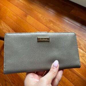 Furla Sarafino Wallet